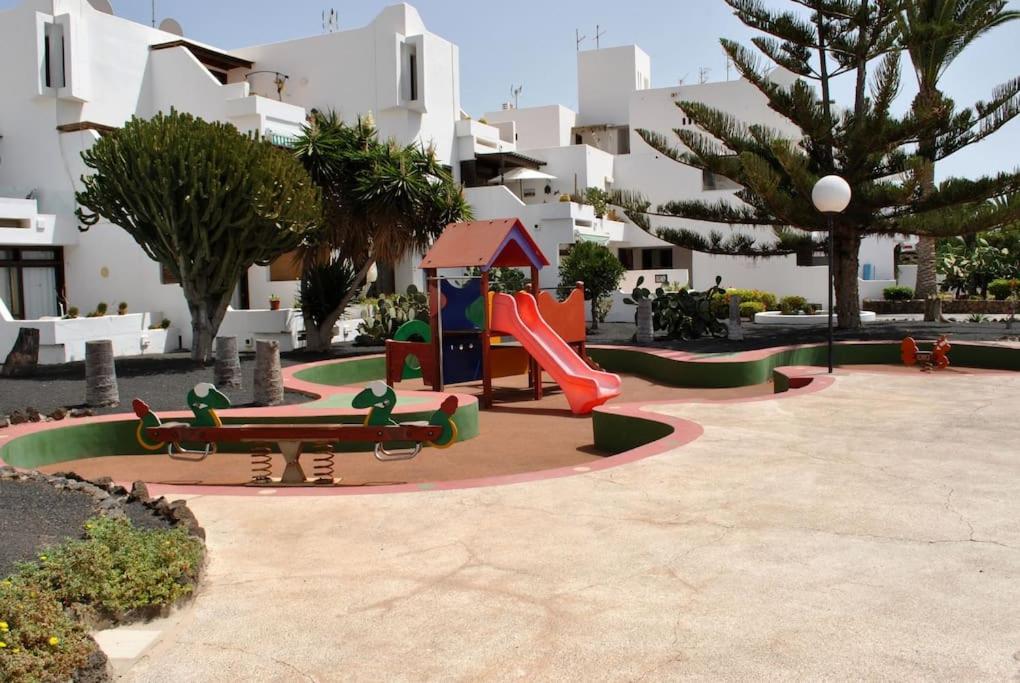 Apartamento Maria B Apartment Costa Teguise Luaran gambar